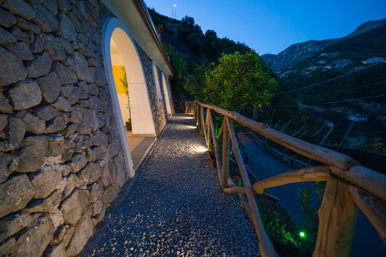 Tra Sole E Limoni Apartments 特拉蒙蒂 外观 照片